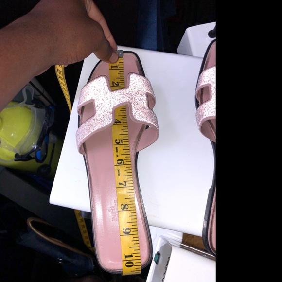 Hermes Oran Sandals - Picture 12 of 14